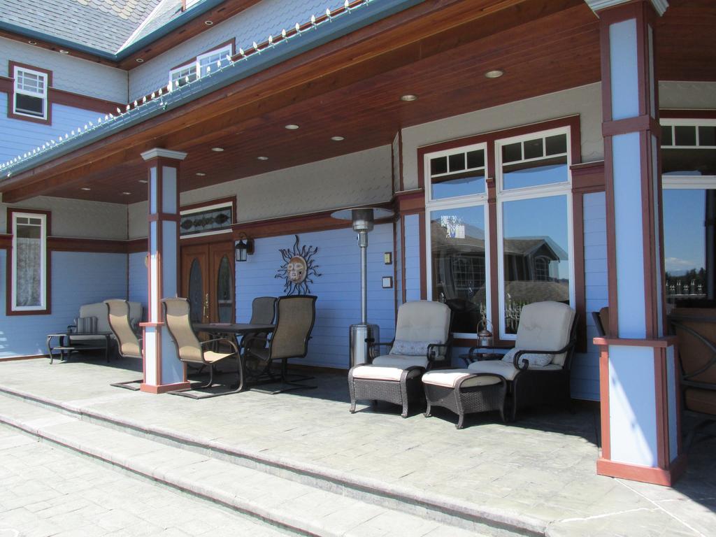 Mansion Inn Lake Stevens ภายนอก รูปภาพ